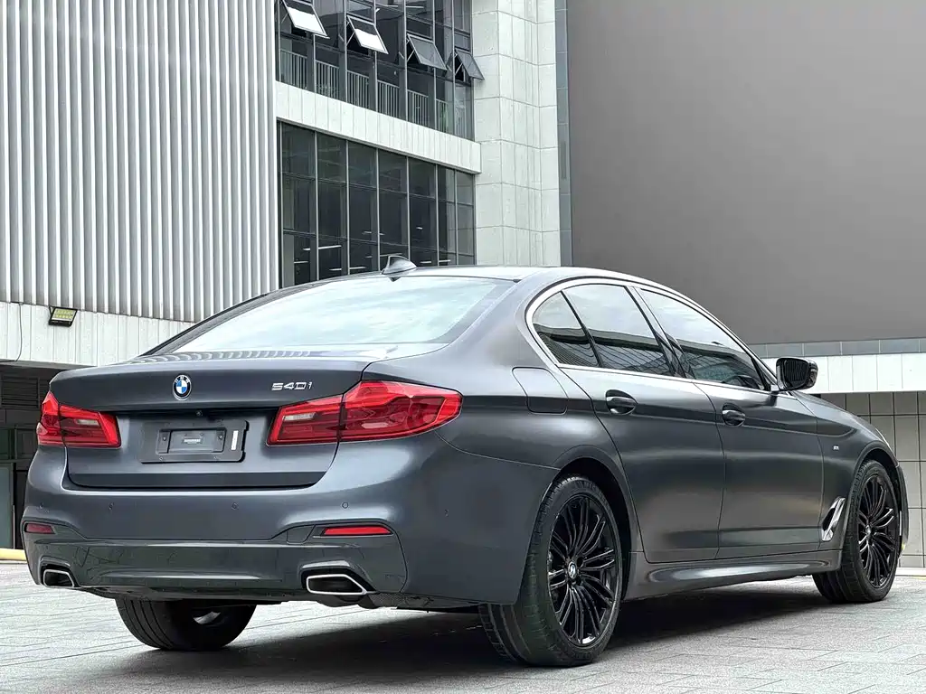 BMW 5 Series 2019