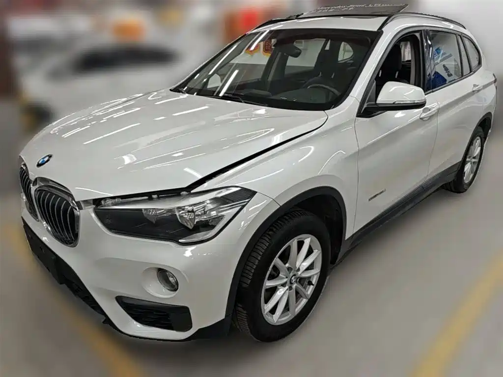 BMW X1 2017 — фото 3