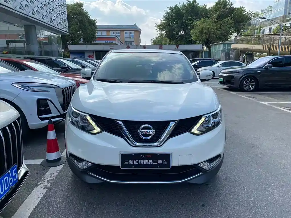 Nissan Qashqai 2016 — фото 4
