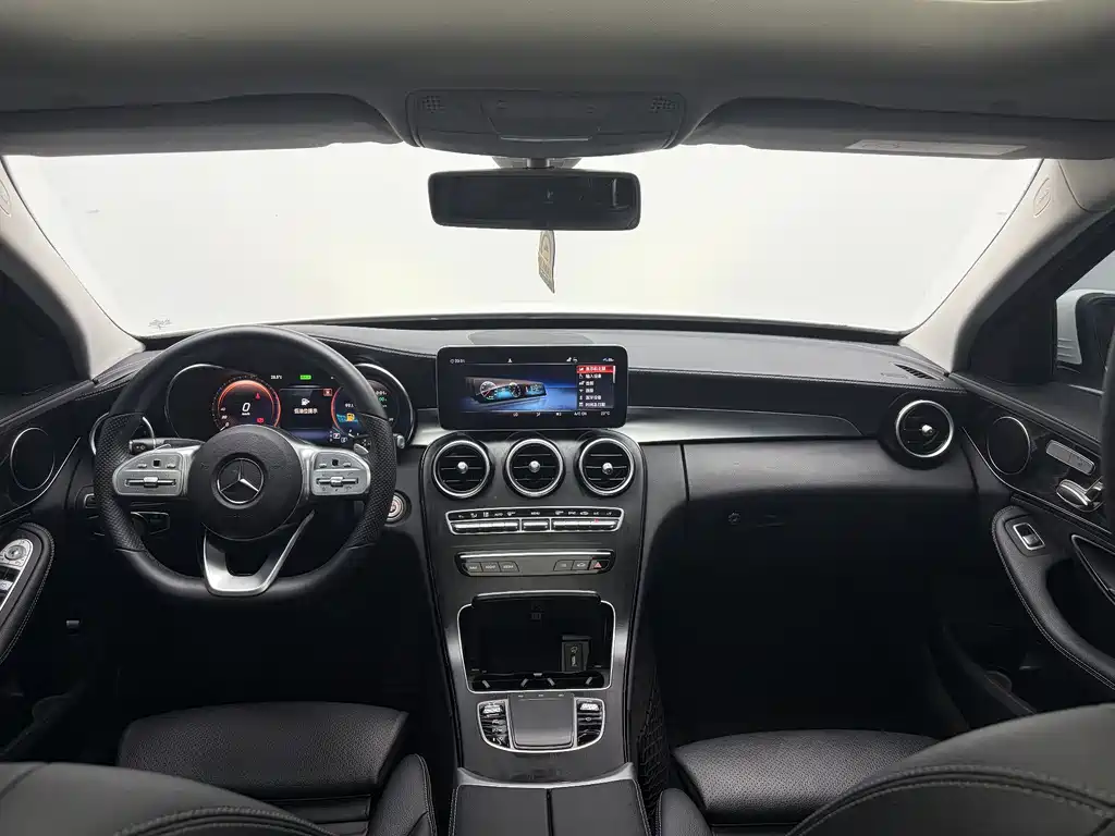 Mercedes-Benz C-Class 2020 — фото 16