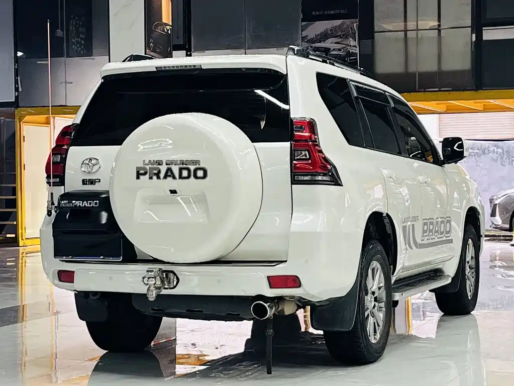 Toyota Prado 2018 — фото 17