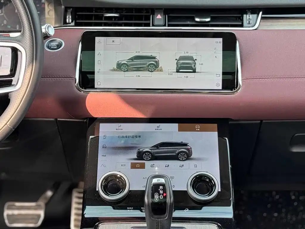 Land Rover Evoque 2023 — фото 12