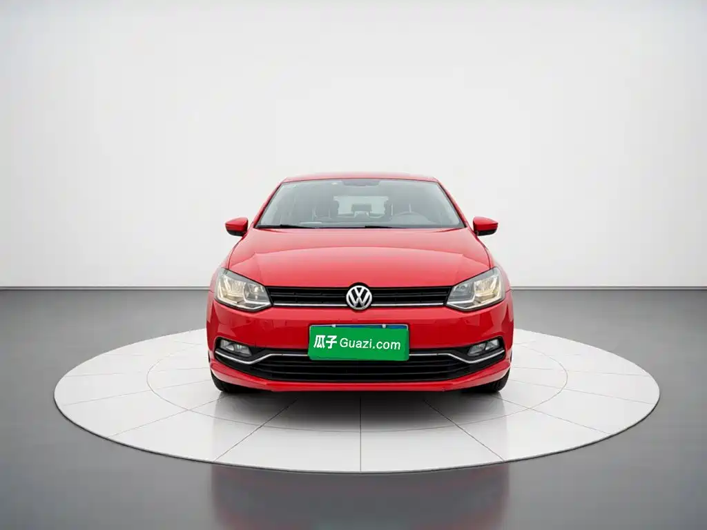 Volkswagen Polo 2015 — фото 3