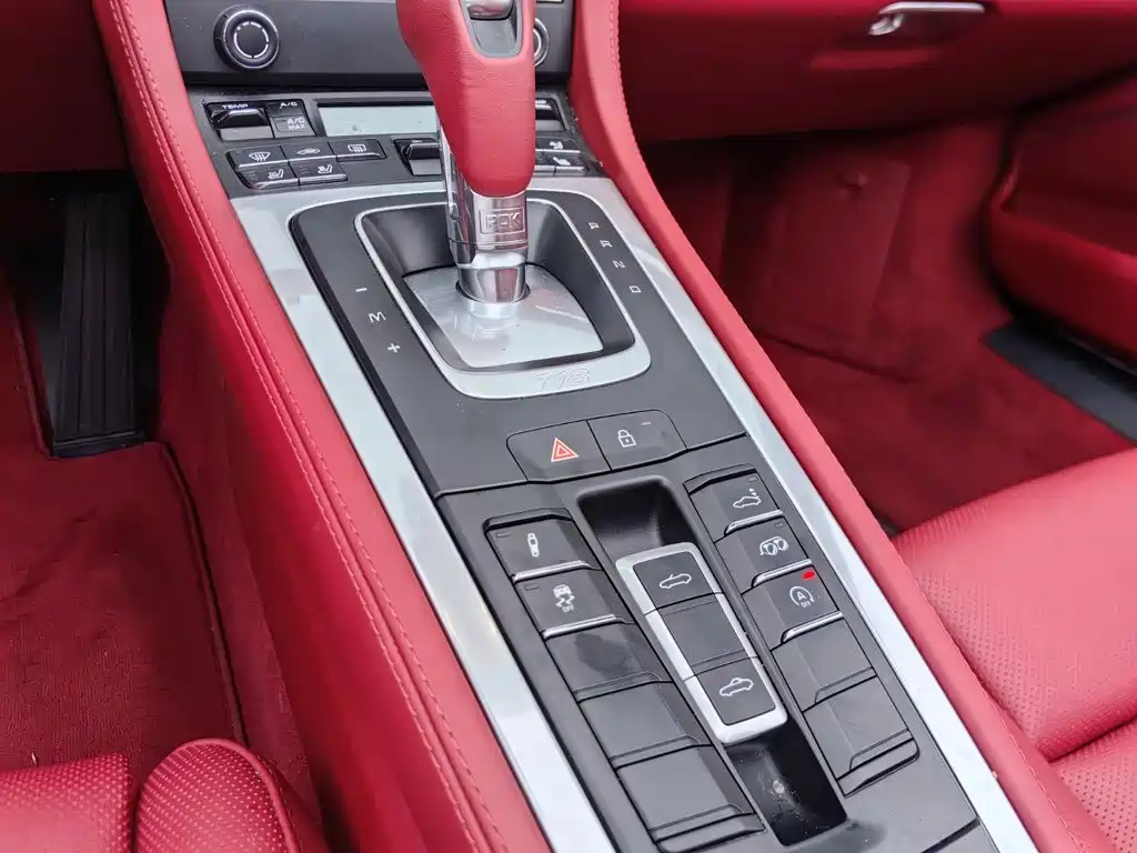 Porsche 718 2025 — фото 10