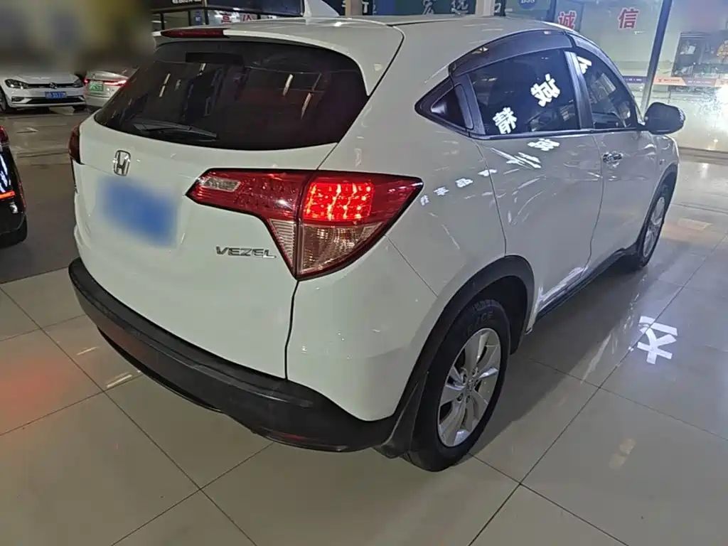 Honda Vezel 2018 — фото 7