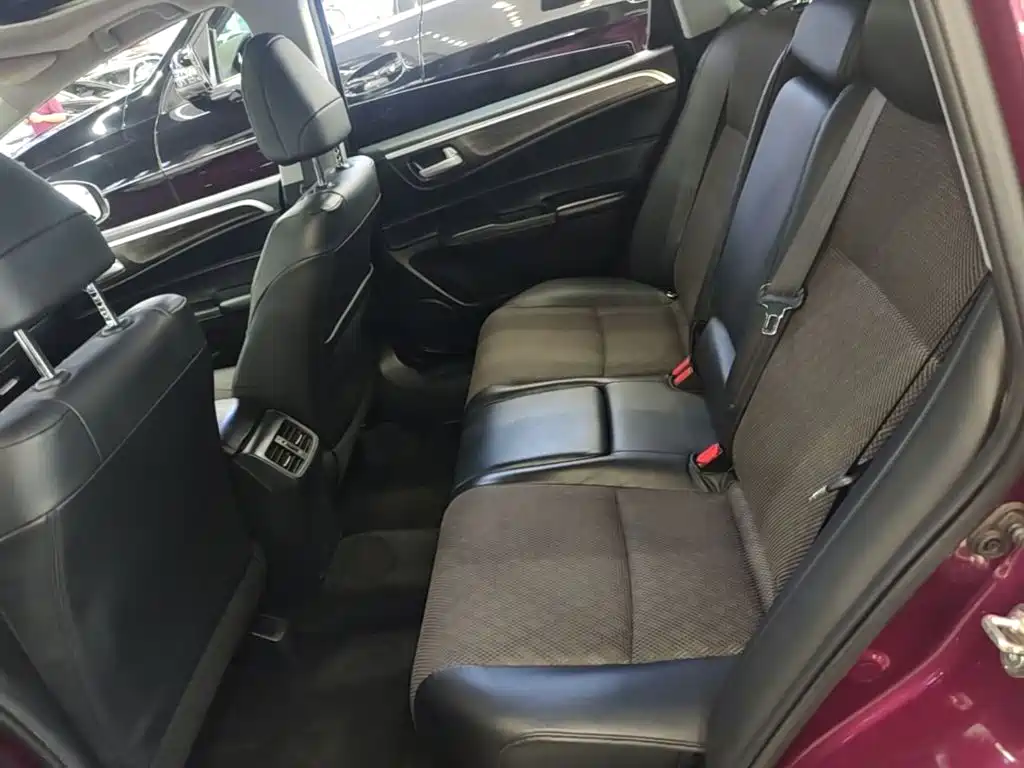 Honda Jade 2017 — фото 17