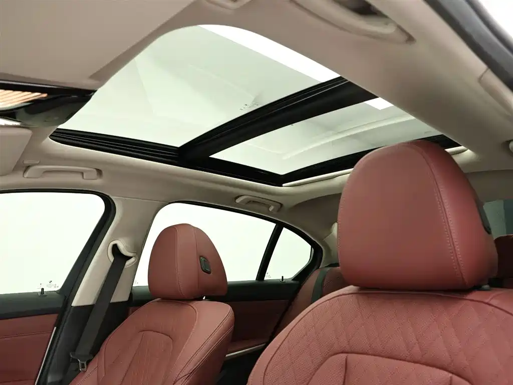 BMW i3 2025 — фото 13