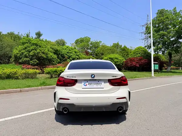 BMW 1 Series 2023