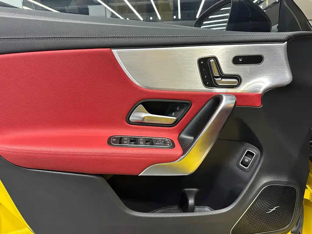 Mercedes-Benz CLA AMG 2021 — фото 4