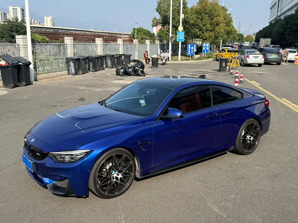 BMW M4 2020 — фото 2