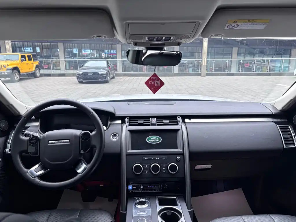 Land Rover Discovery 2020 — фото 10