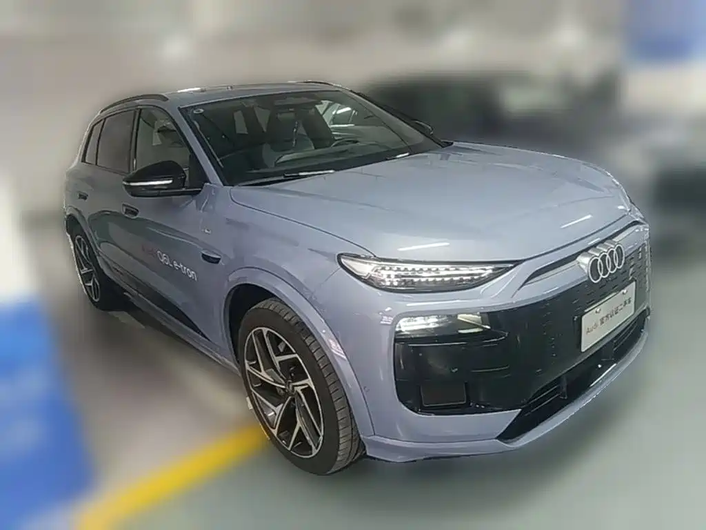 Audi Q6L E-Tron 2025 — фото 7