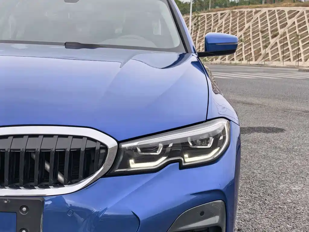 BMW 3 Series 2020 — фото 13