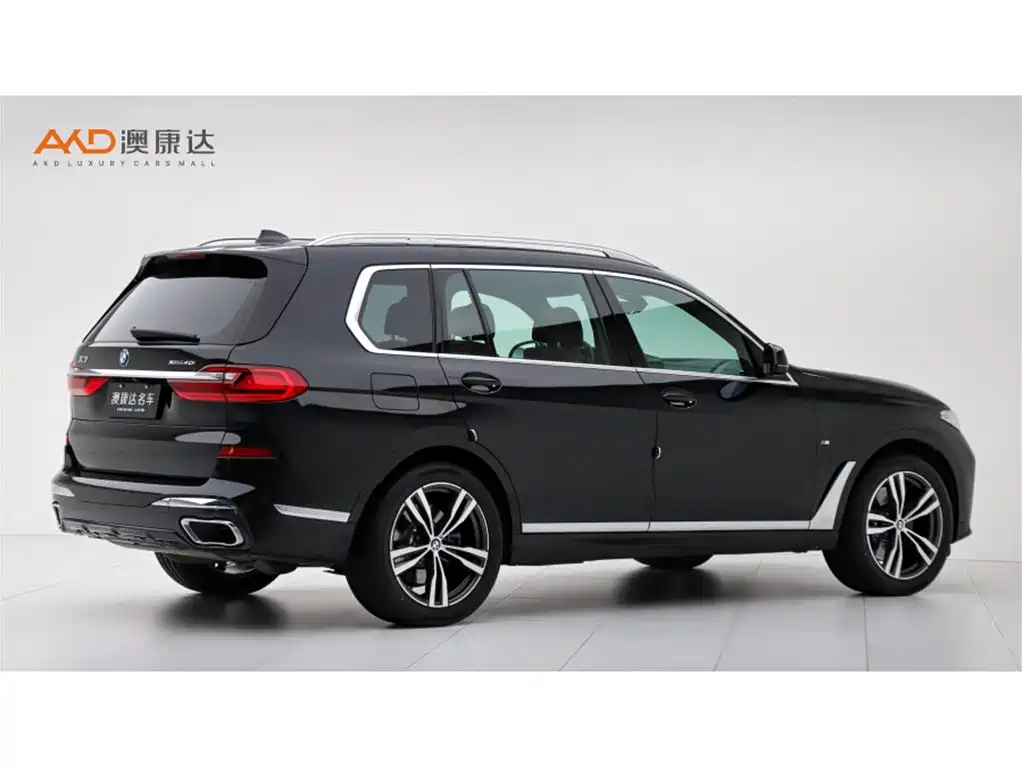 BMW X7 2021 — фото 3