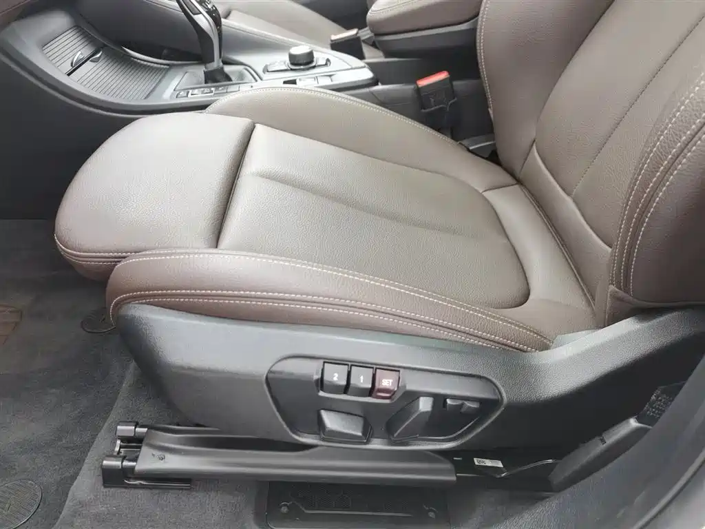 BMW X1 2020 — фото 20