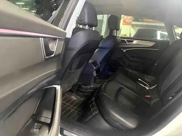 Audi A7 2023
