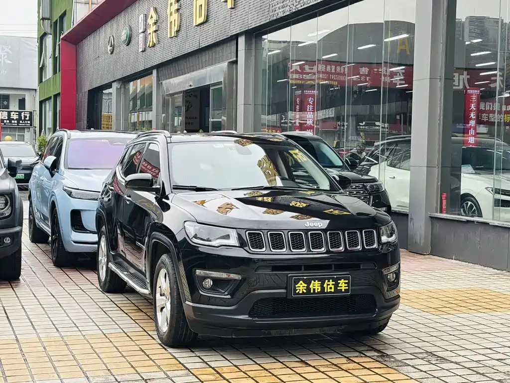 Jeep Compass 2020 — фото 1