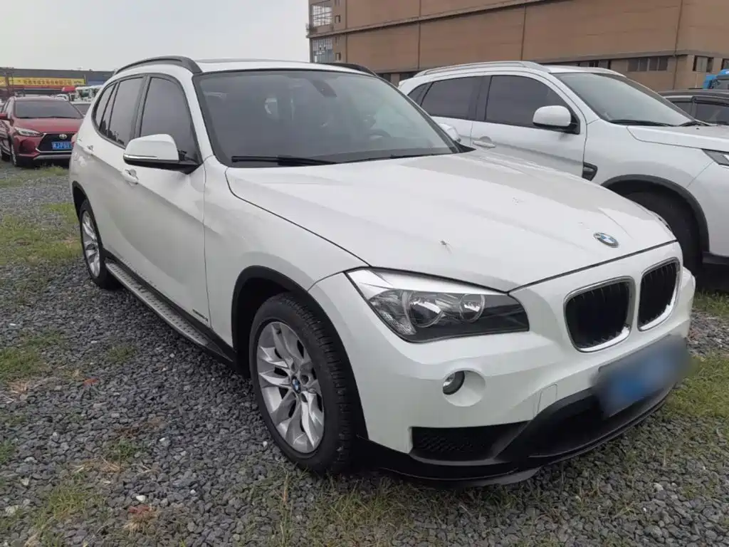 BMW X1 2015 — фото 4