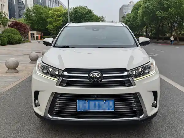 Toyota Highlander 2018