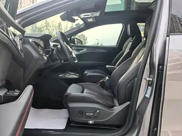 Audi Q5 E-Tron 2022