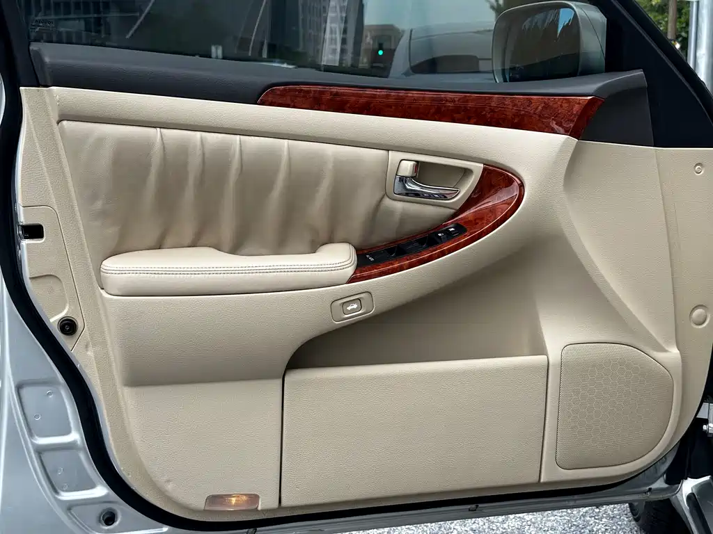 Toyota Crown 2008 — фото 20