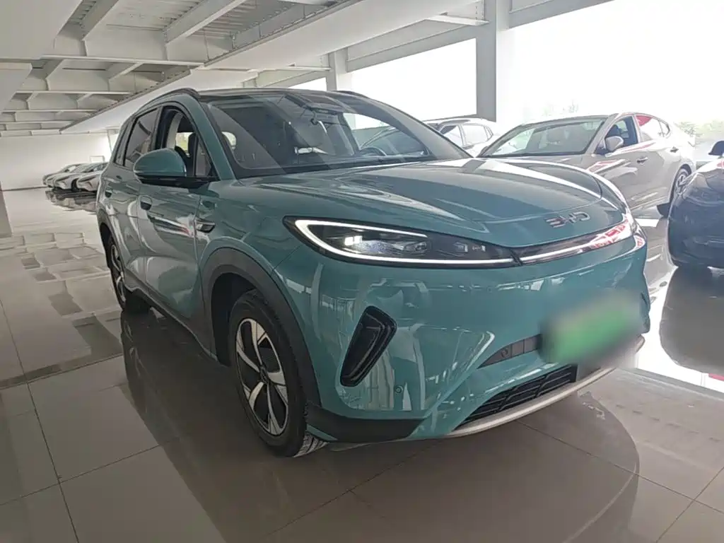 BYD Sealion 05 EV 2025 — фото 4