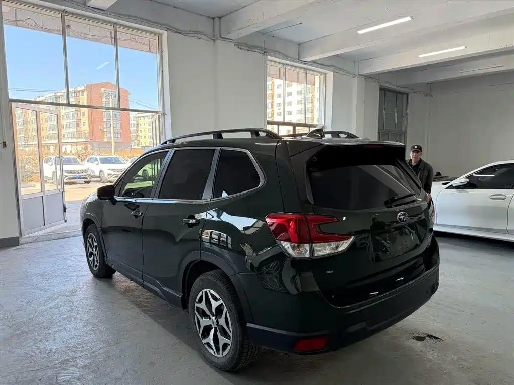 Subaru Forester 2022