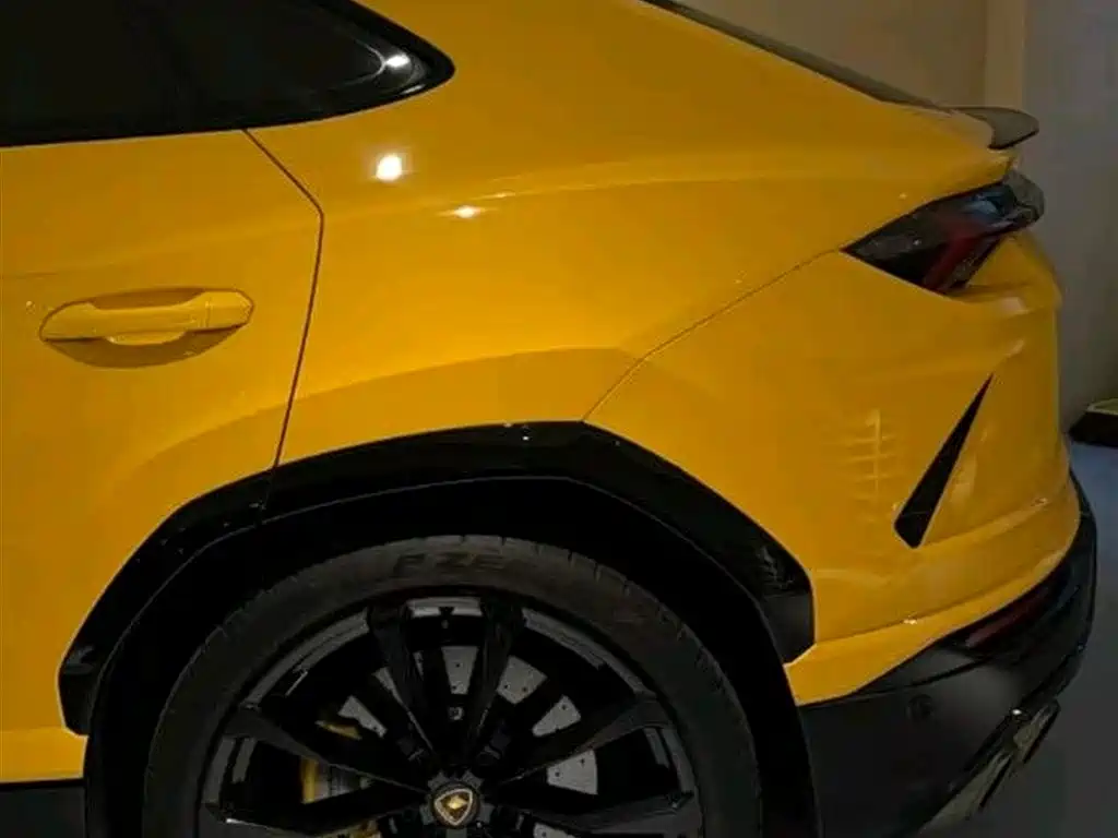 Lamborghini Urus 2022 — фото 3