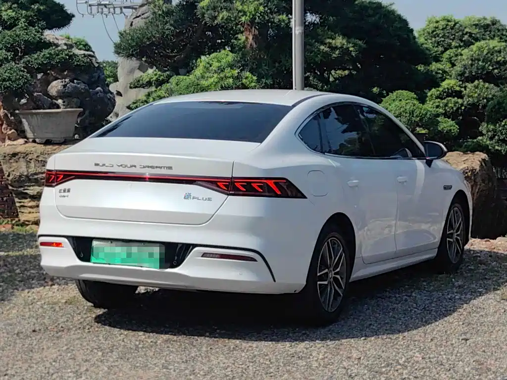 BYD Qin PLUS 2021 — фото 5