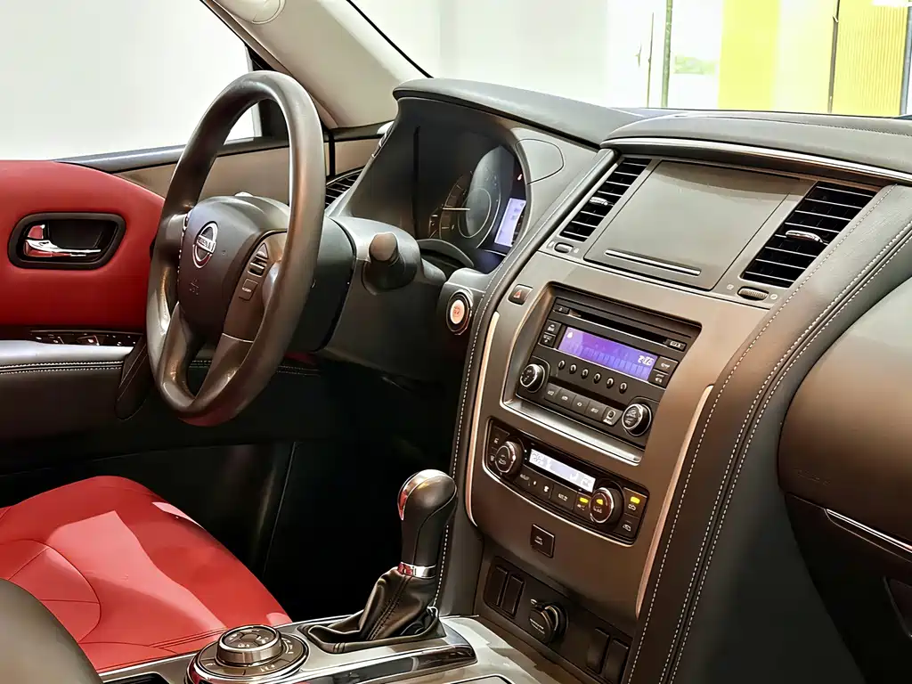Nissan Patrol 2018 — фото 16