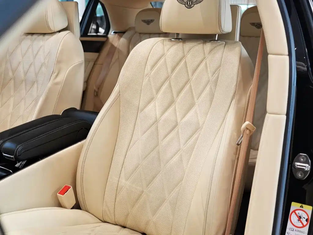 Bentley Flying Spur 2014 — фото 14