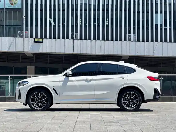 BMW X4 2023