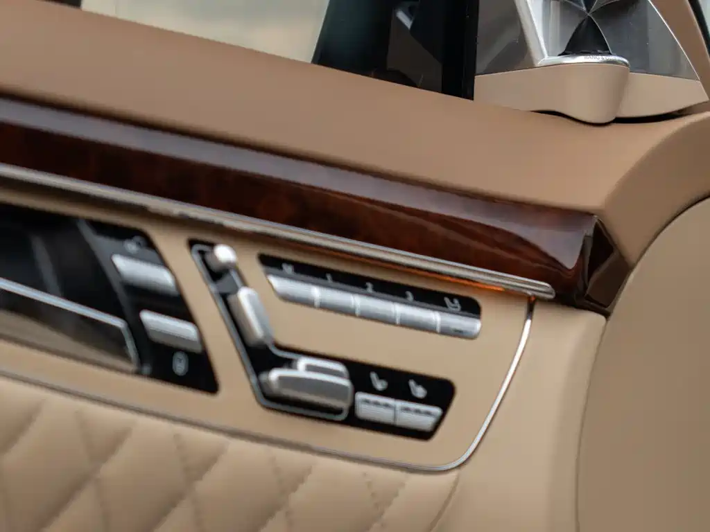 Mercedes-Benz S-Class AMG 2012 — фото 11