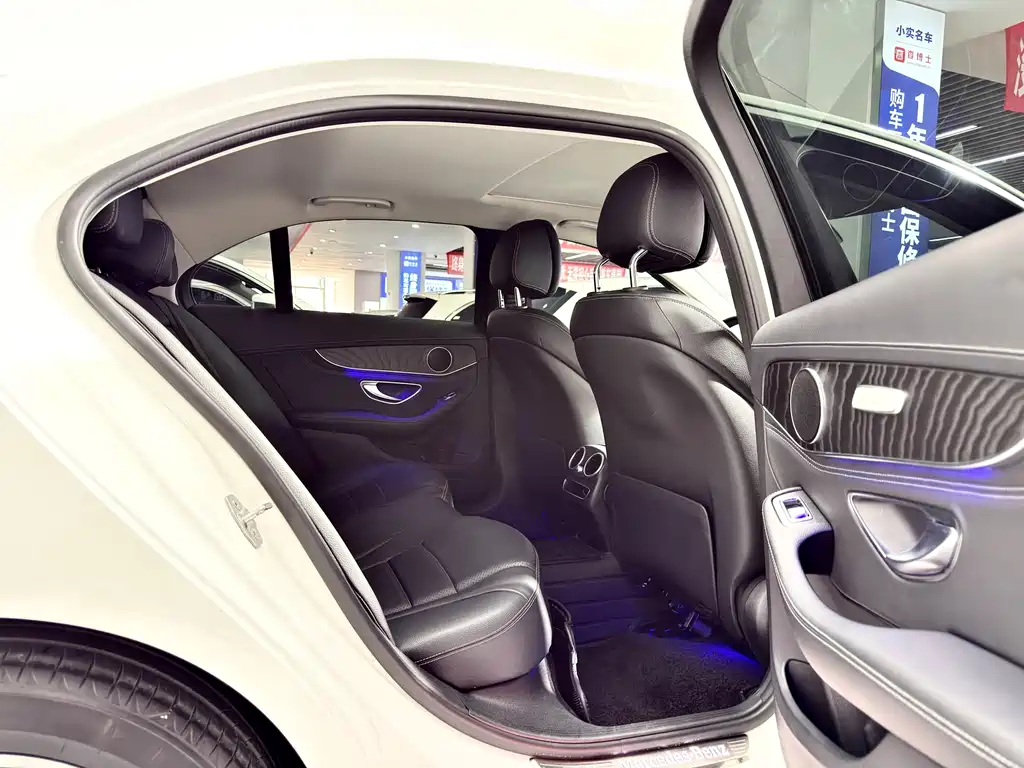 Mercedes-Benz C-Class 2020 — фото 12