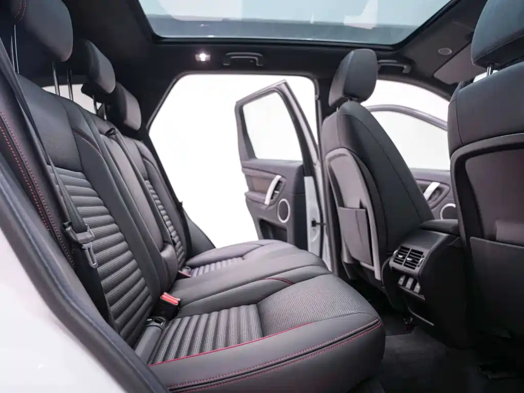 Land Rover Discovery Sport 2022 — фото 24