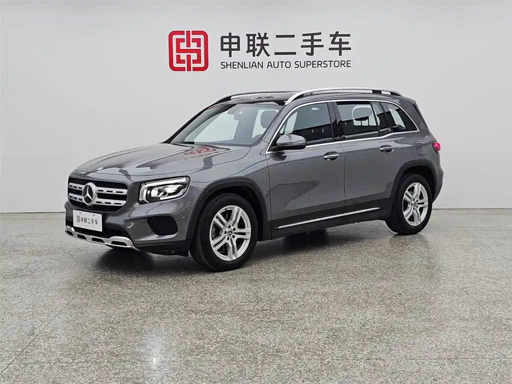Mercedes-Benz GLB 2023 — фото 1