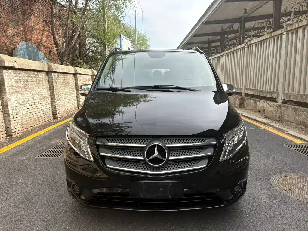 Mercedes-Benz Vito 2018 — фото 2