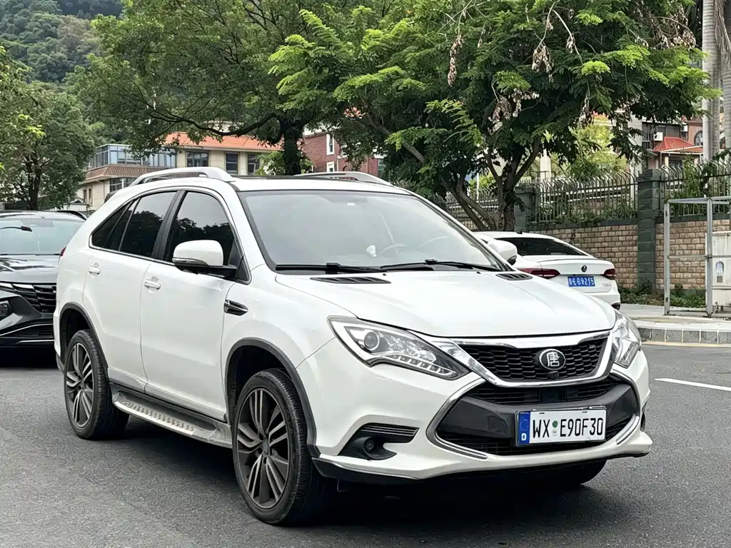 BYD Tang New Energy 2017