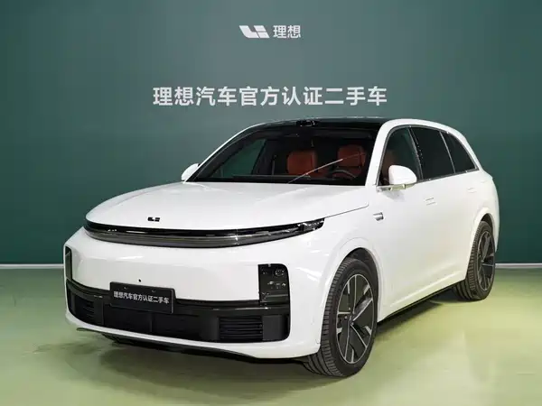 Li Auto L7 2025