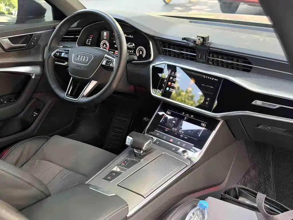 Audi A6L 2022 — фото 4