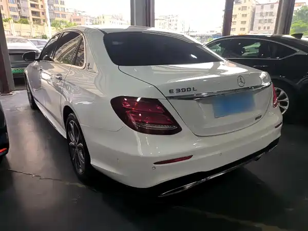 Mercedes-Benz E-Class 2020