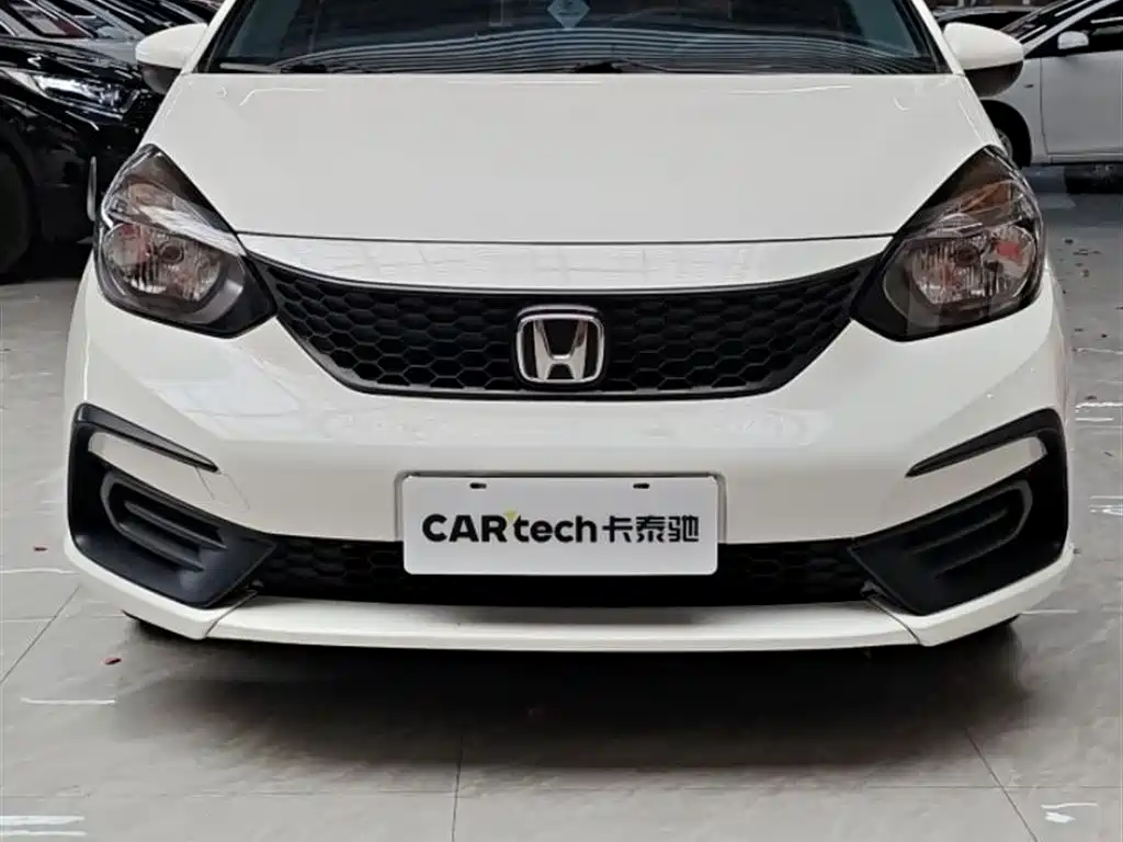 Honda Fit 2022 — фото 2