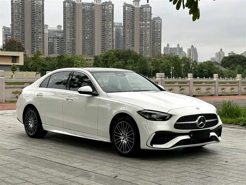 Mercedes-Benz C-Class 2022 — фото 3
