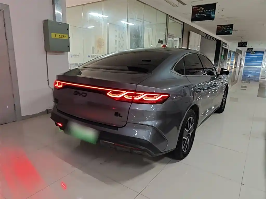 BYD Qin L 2025 — фото 7