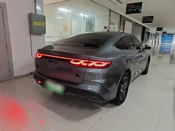 BYD Qin L 2024