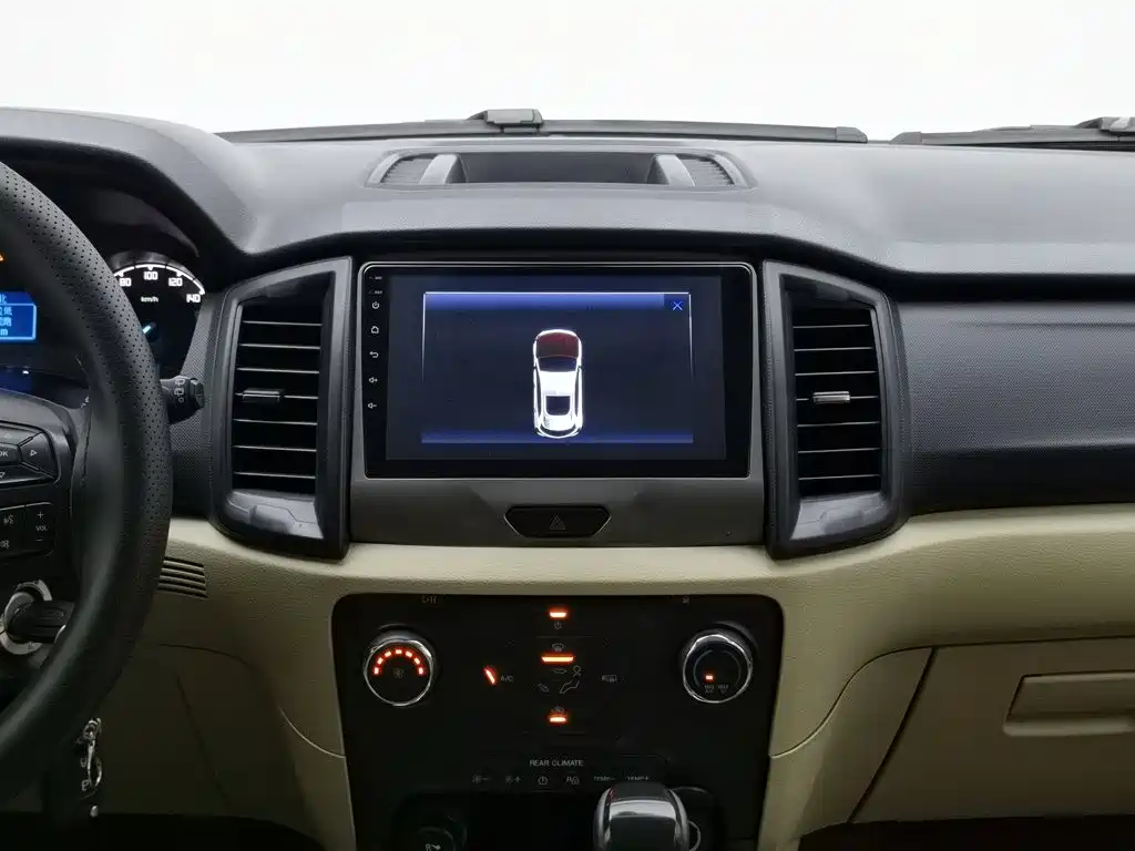 Ford Everest 2017 — фото 12