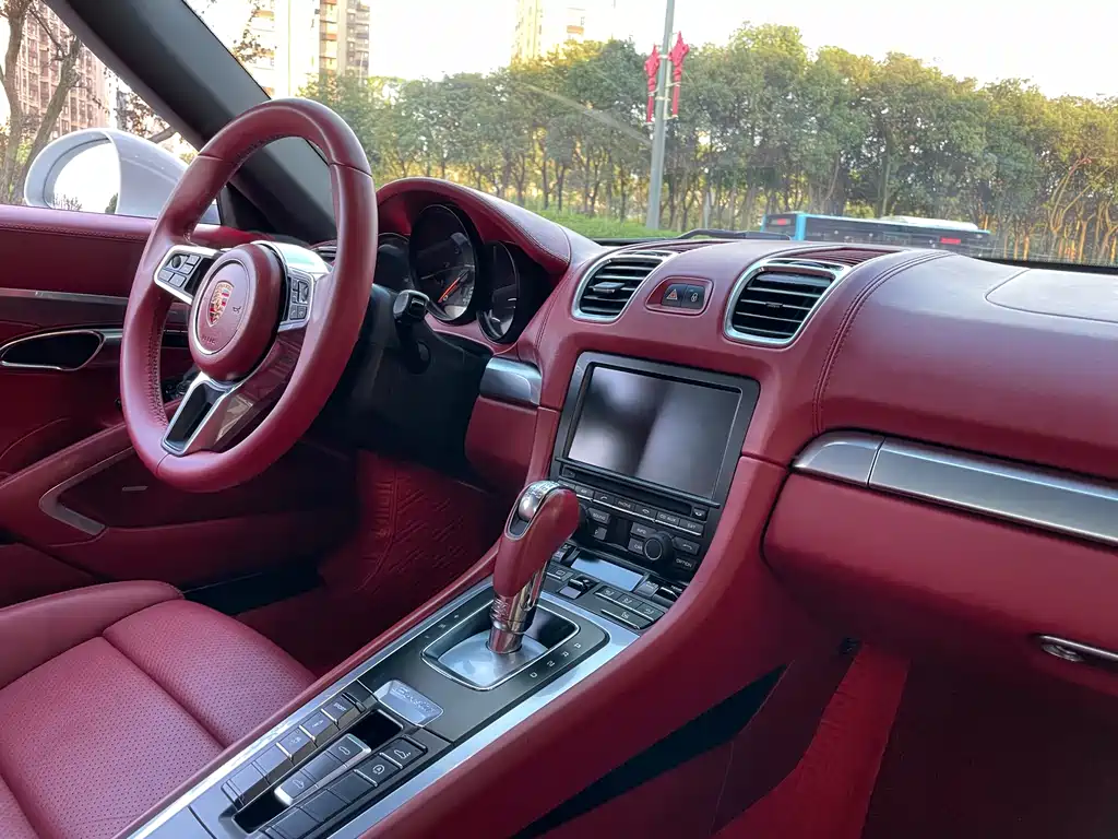 Porsche Boxster 2015 — фото 11