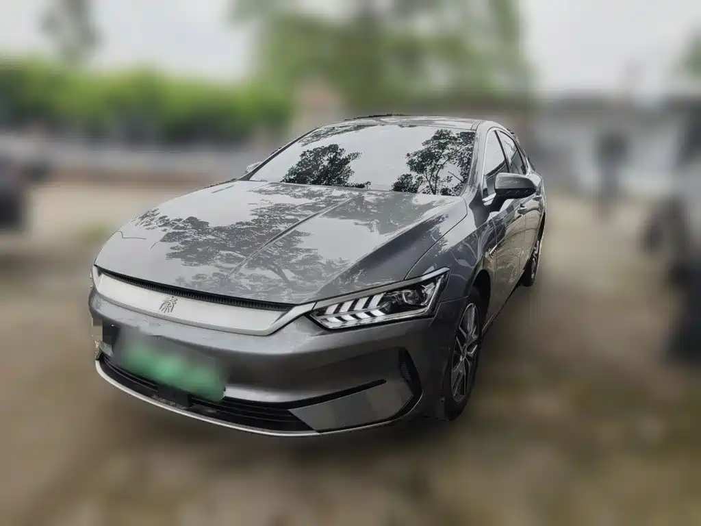 BYD Qin PLUS 2023 — фото 1