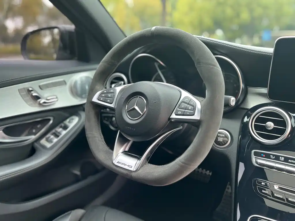 Mercedes-Benz C-Class AMG 2017 — фото 10