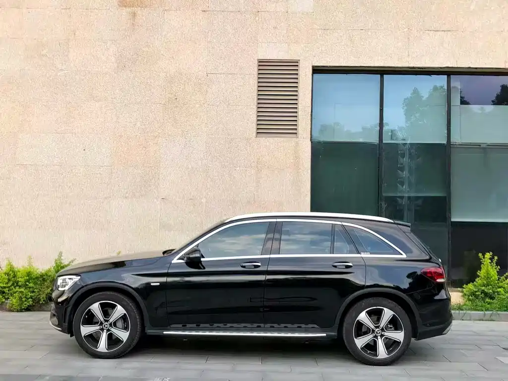Mercedes-Benz GLC 2023 — фото 7